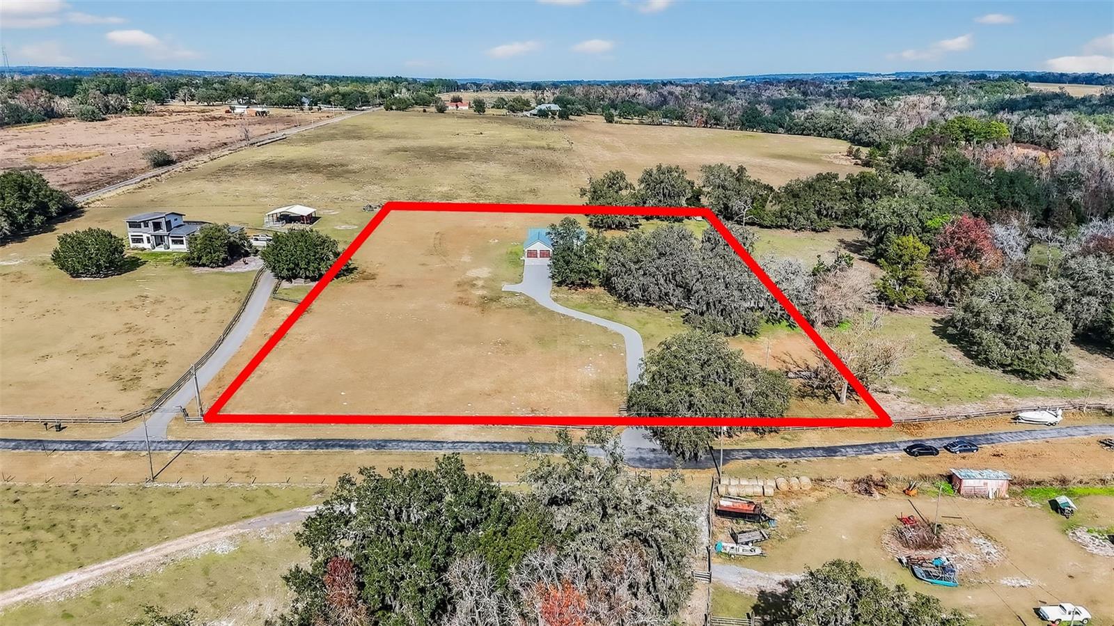 Listing photo id 88 for 32103 Rusty Creek Trail