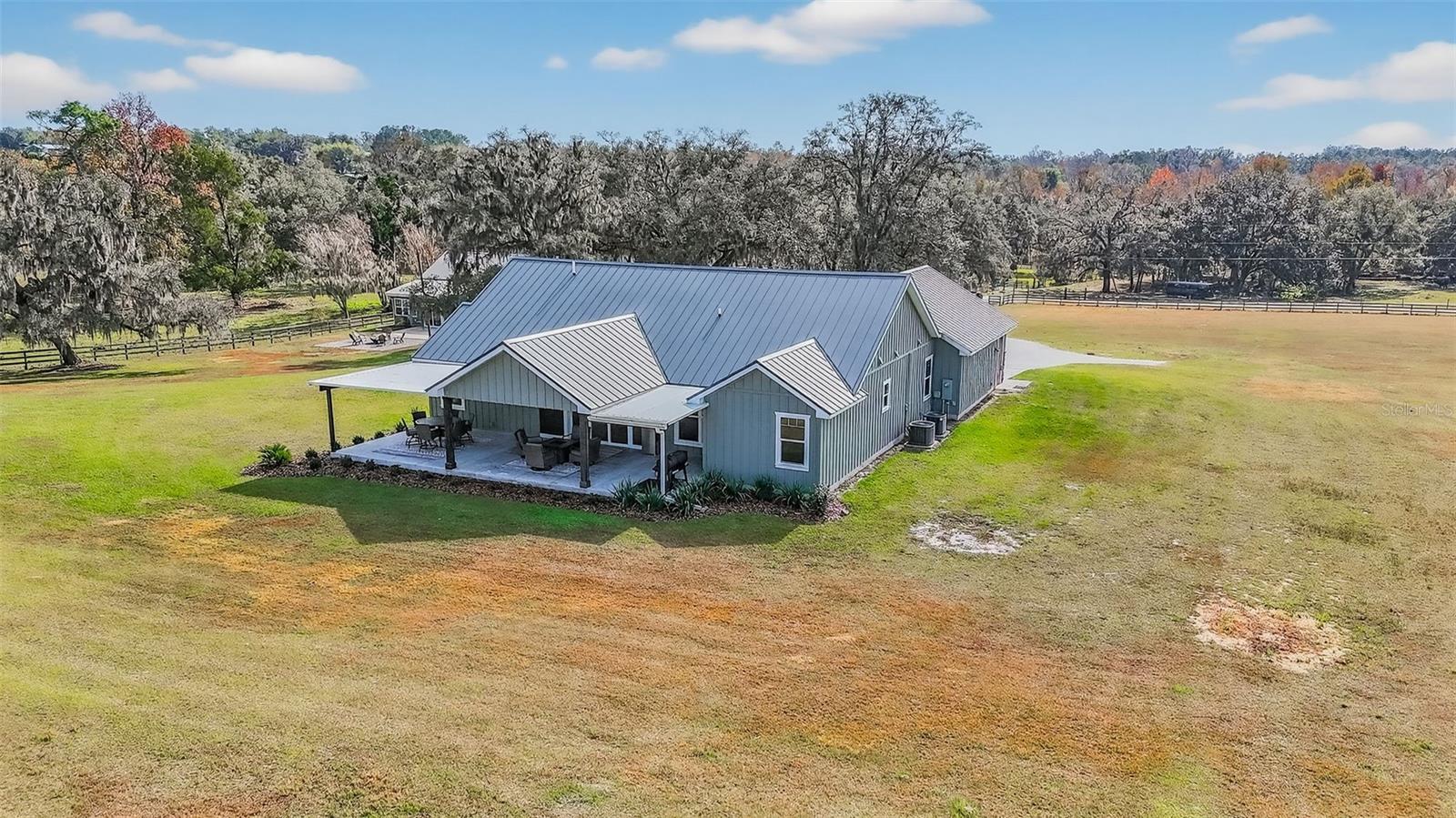 Listing photo id 92 for 32103 Rusty Creek Trail