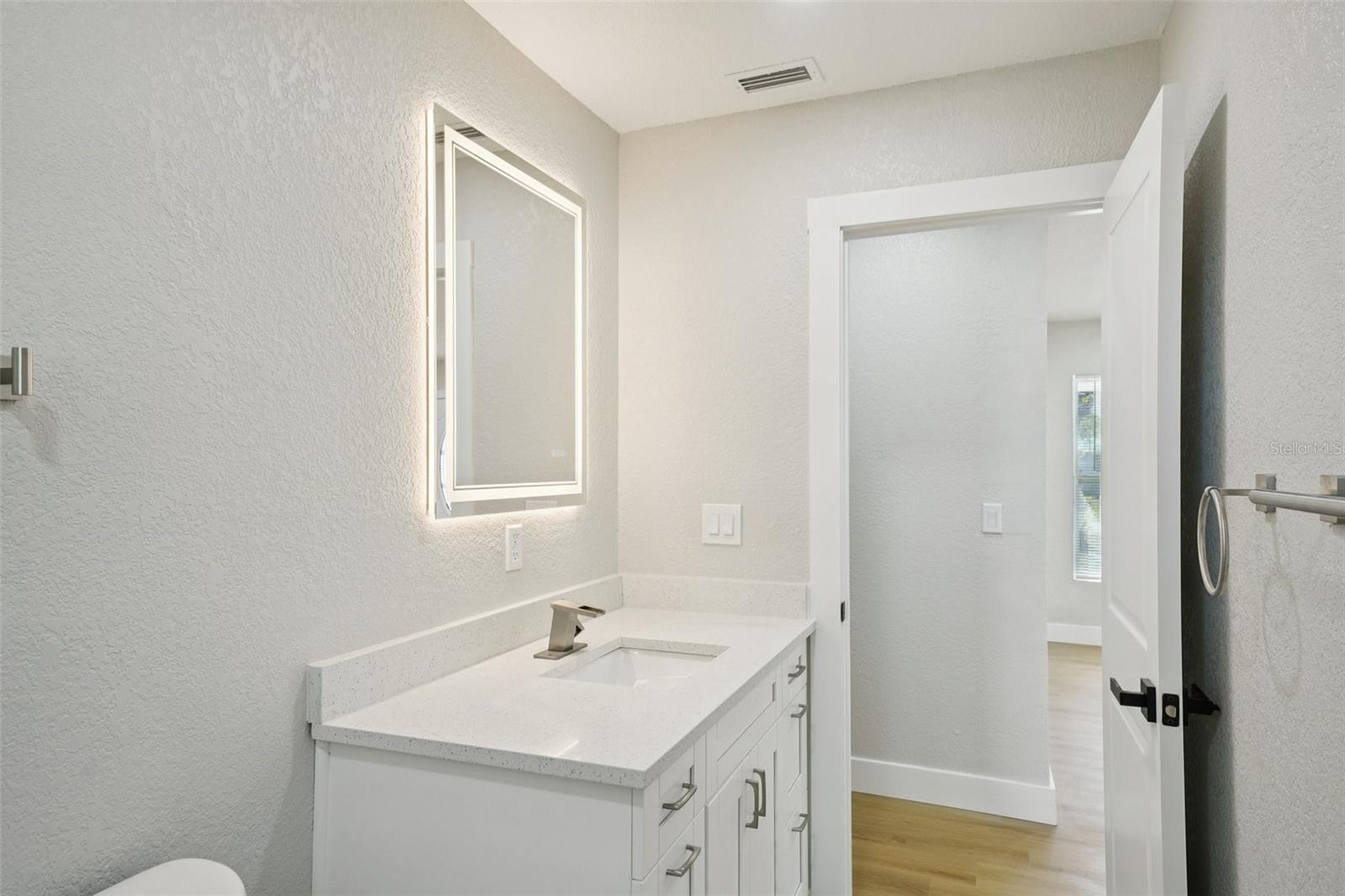 Image 36 of 51 For 9061 Sunrise Drive