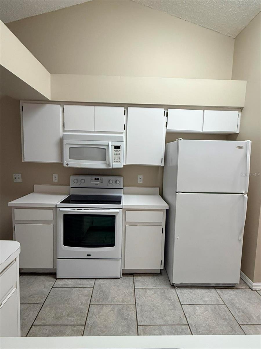 Image 12 of 26 For 650 Lakemont Drive