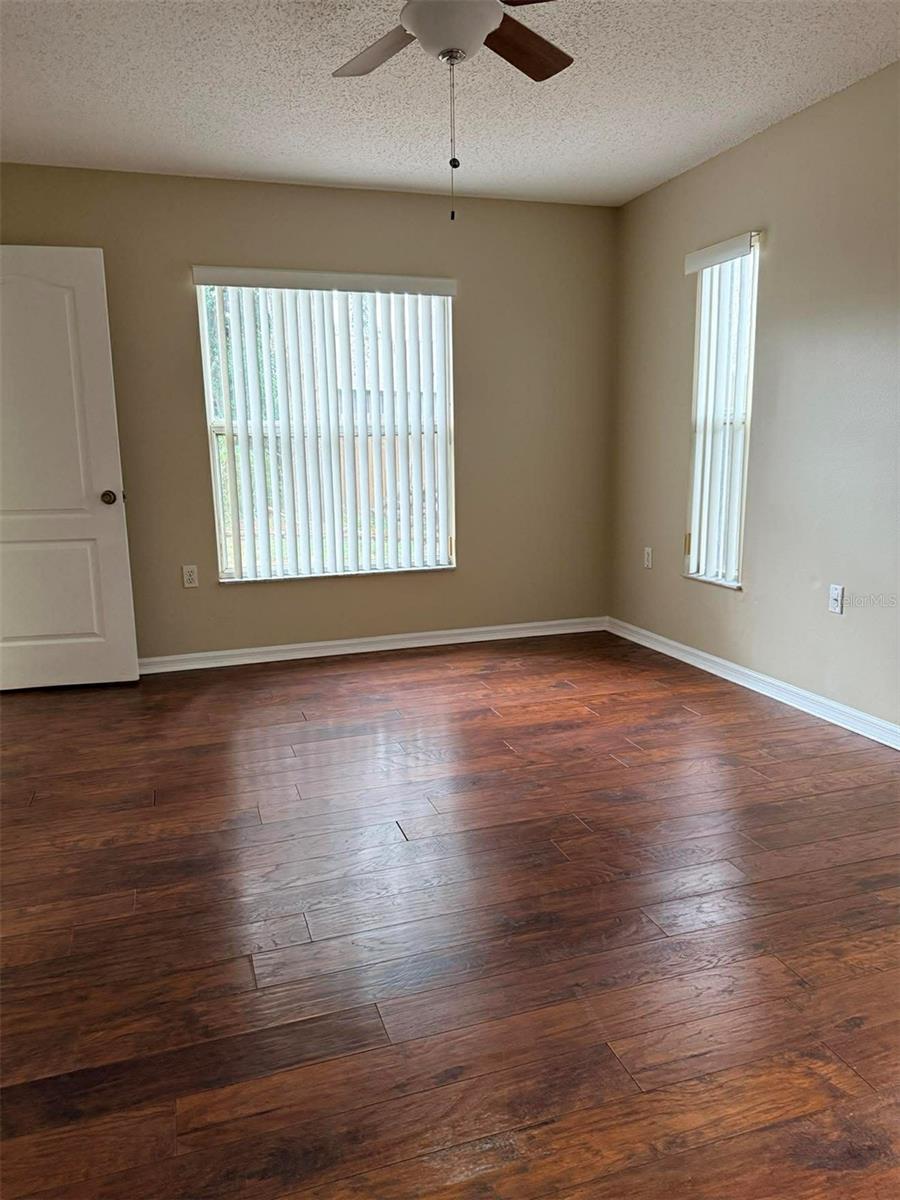 Image 15 of 26 For 650 Lakemont Drive