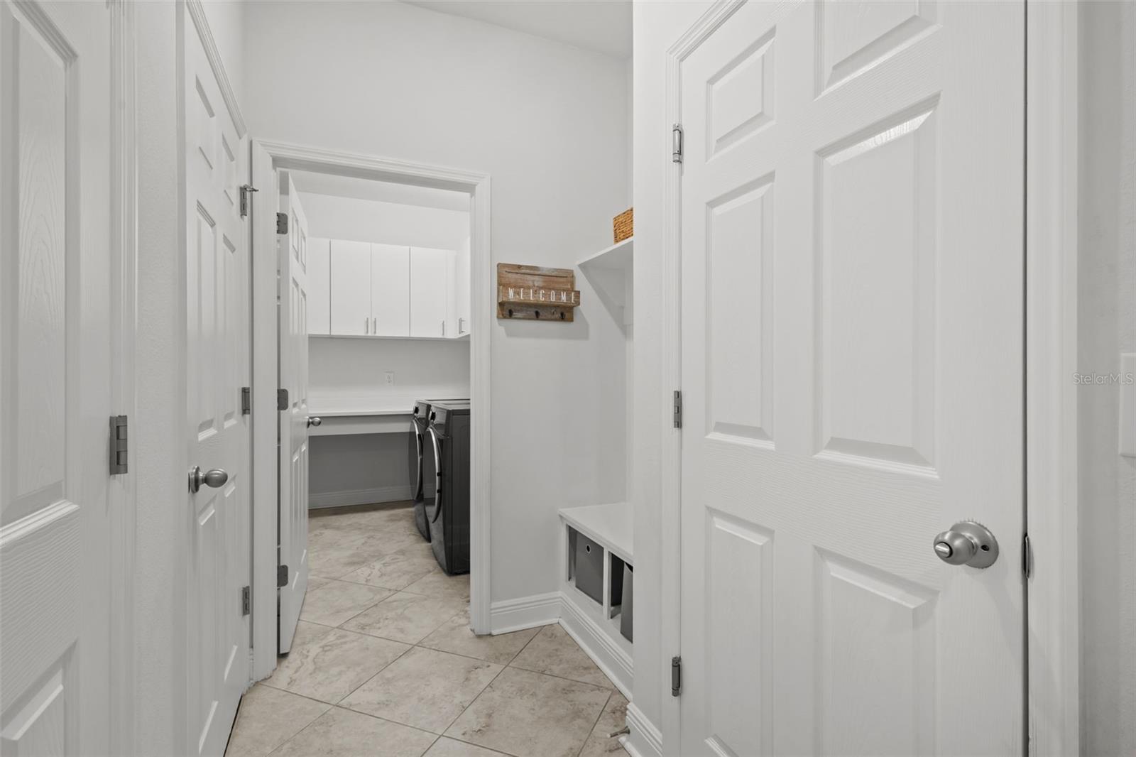 Image 24 of 48 For 15133 Caravan Avenue