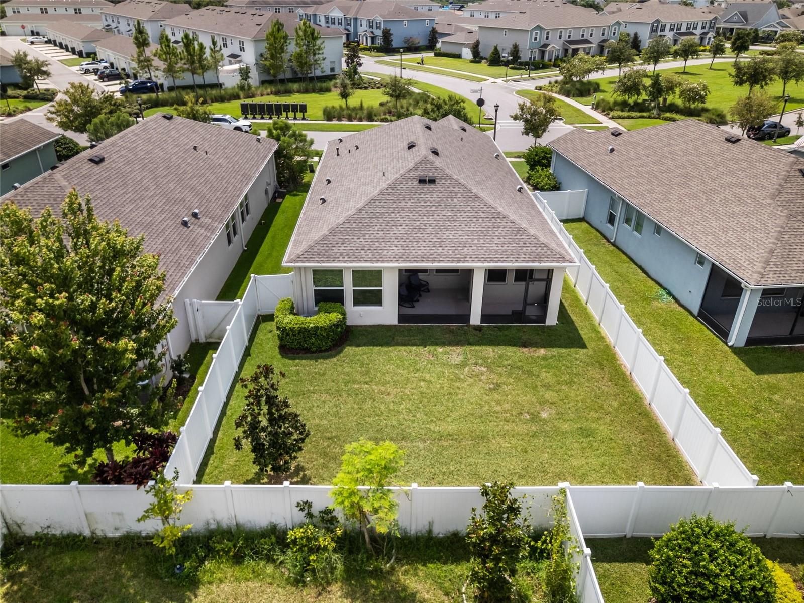 Image 46 of 48 For 15133 Caravan Avenue