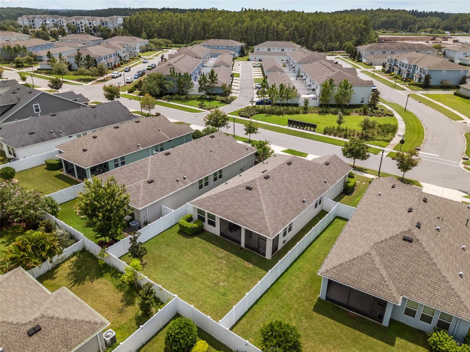 Image 48 of 48 For 15133 Caravan Avenue