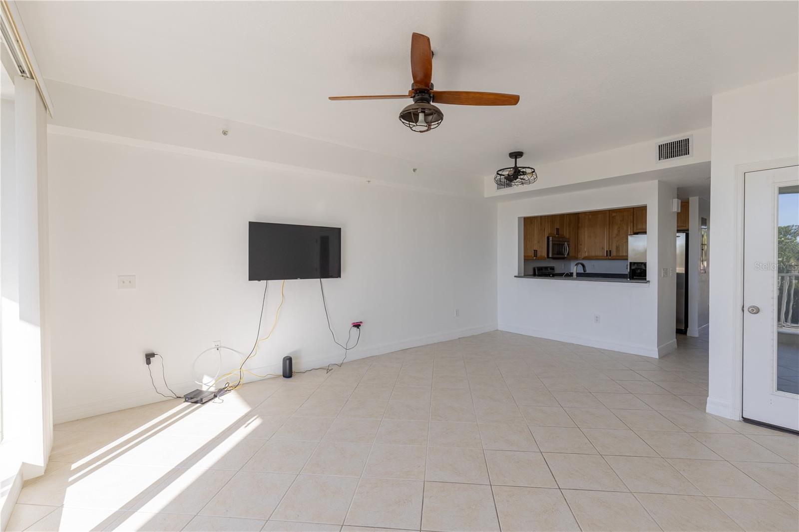 Image 14 of 47 For 3244 Mangrove Point Drive