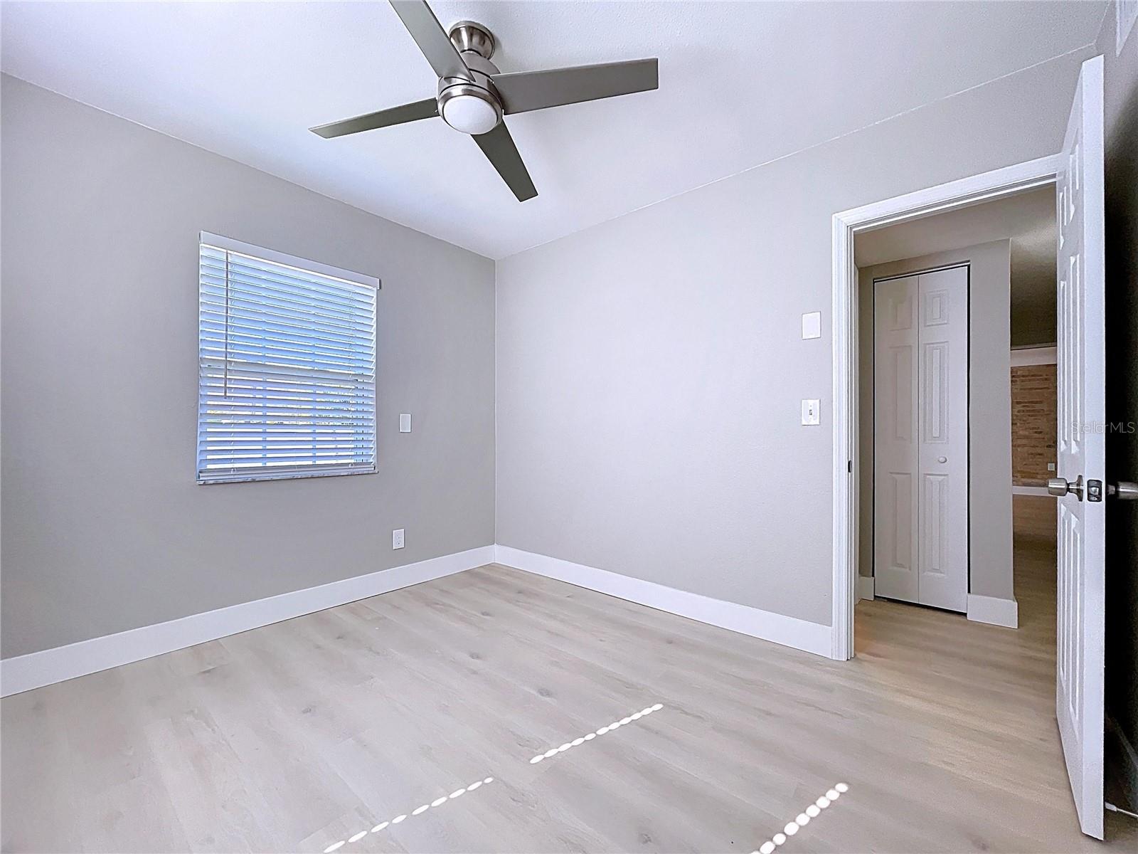 Image 24 of 53 For 8822 Bay Street Ne