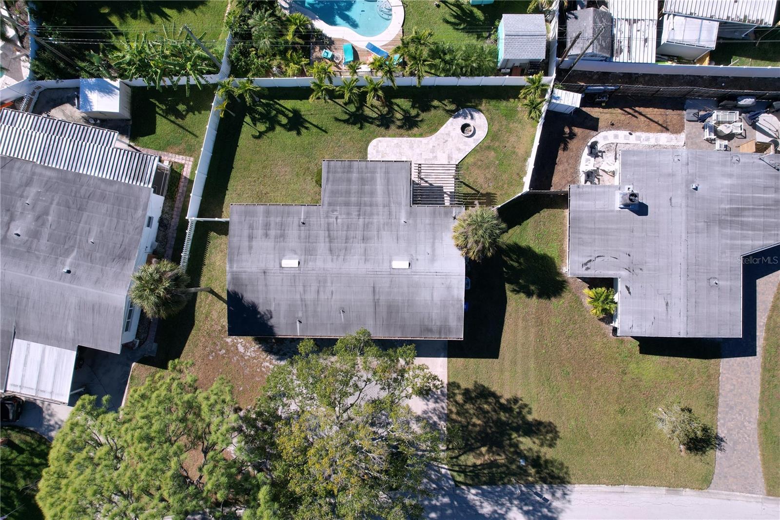 Image 45 of 53 For 8822 Bay Street Ne