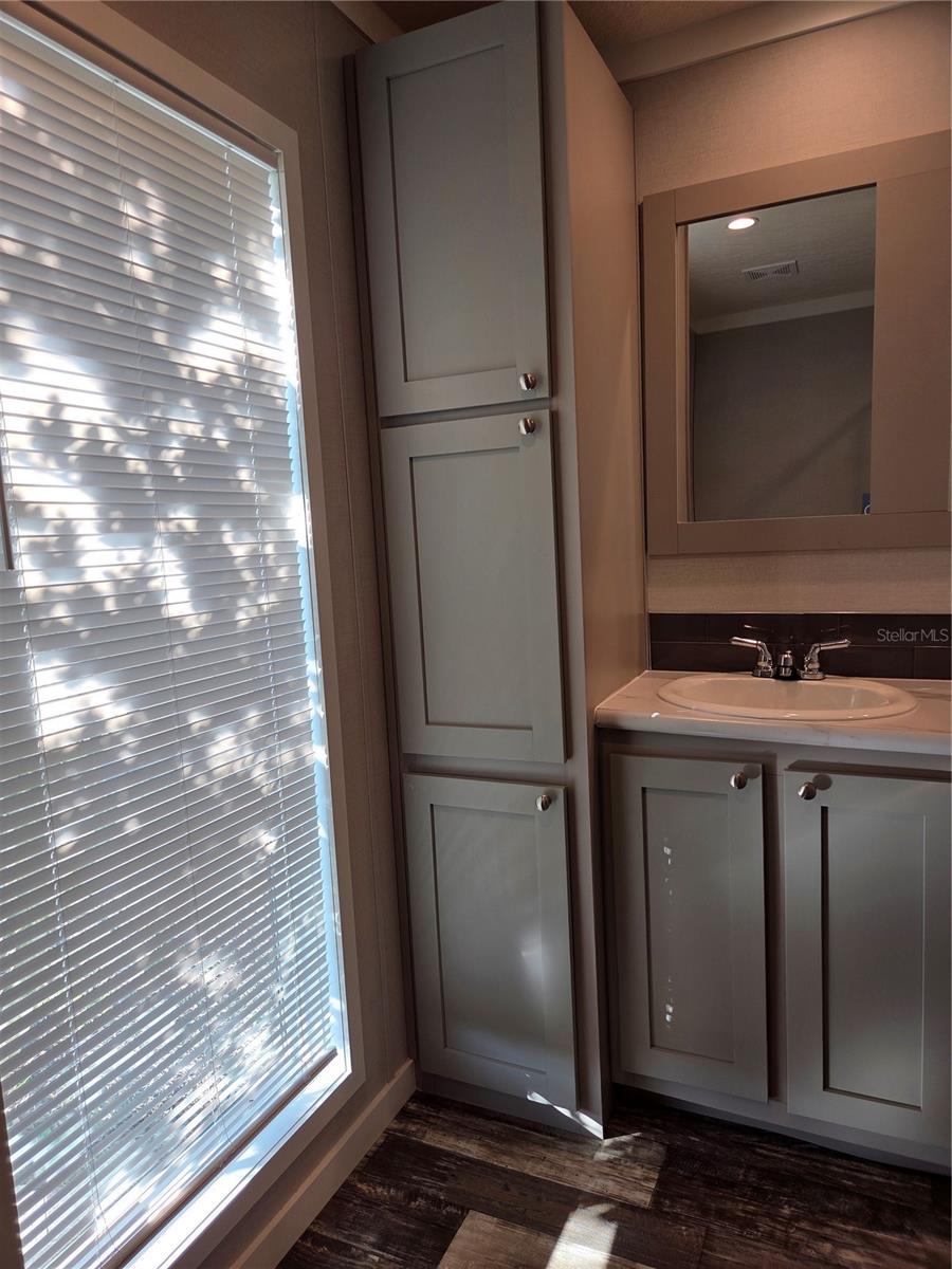 Image 16 of 31 For 4901 Vaughn Road