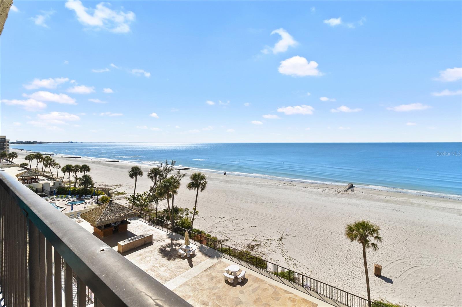 Image 27 of 54 For 15000 Gulf Boulevard 605