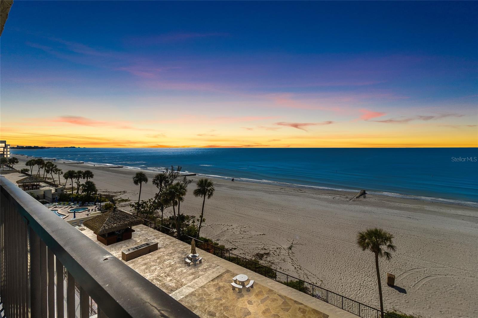 Image 38 of 54 For 15000 Gulf Boulevard 605