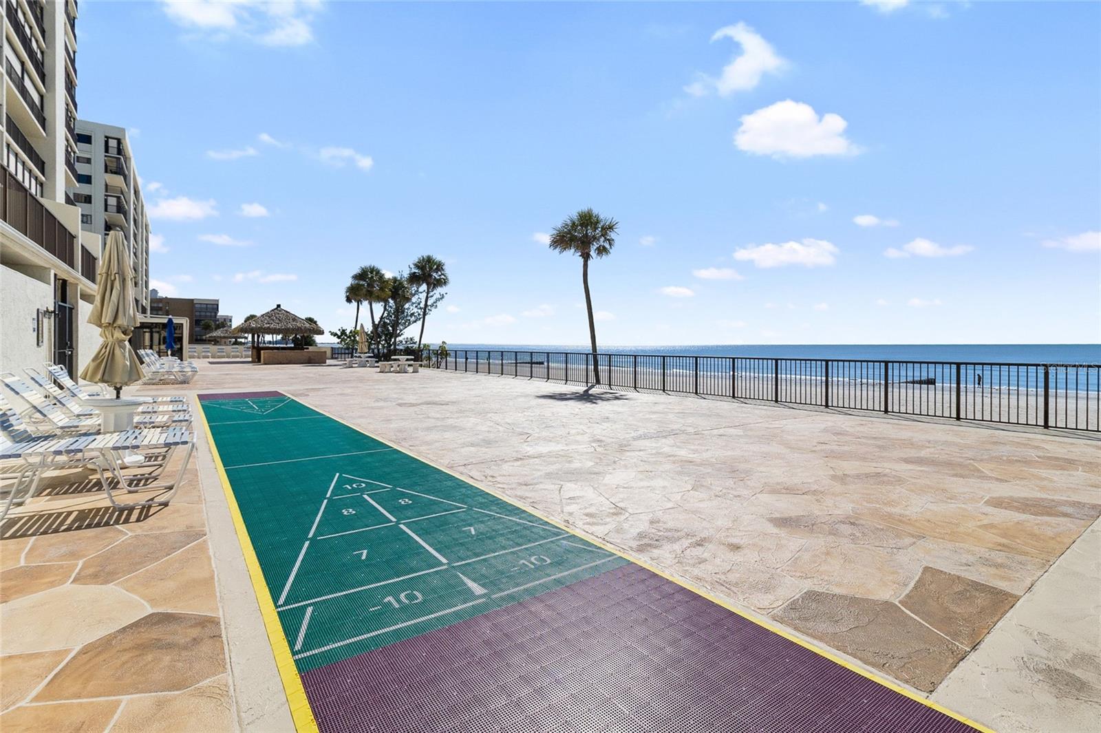 Image 40 of 54 For 15000 Gulf Boulevard 605