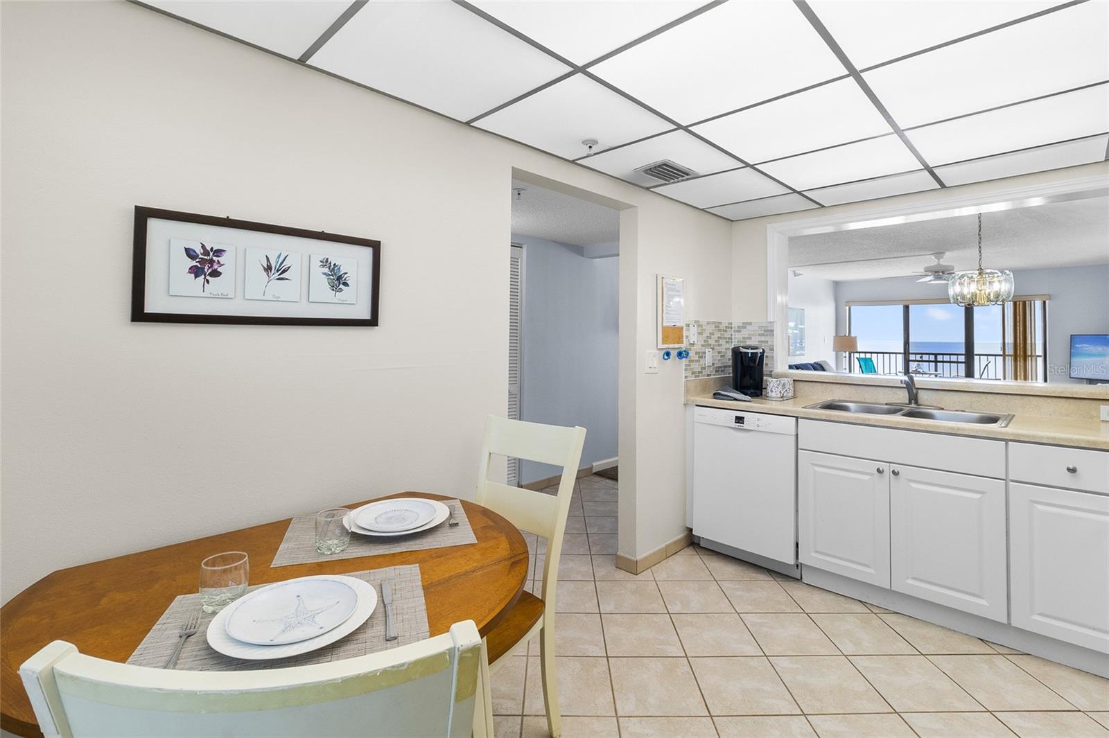 Image 7 of 54 For 15000 Gulf Boulevard 605