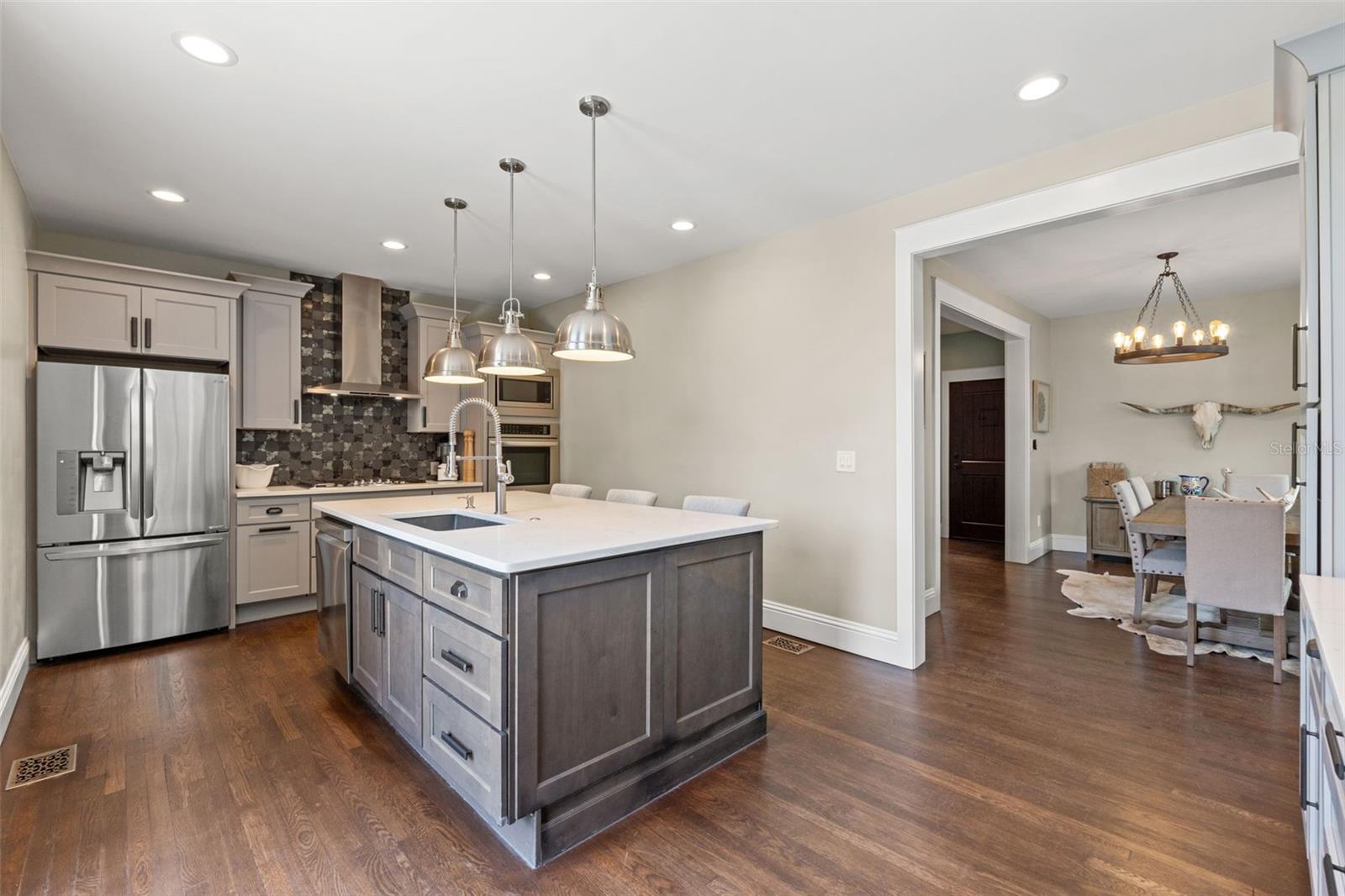 Image 18 of 48 For 1170 24th Avenue N