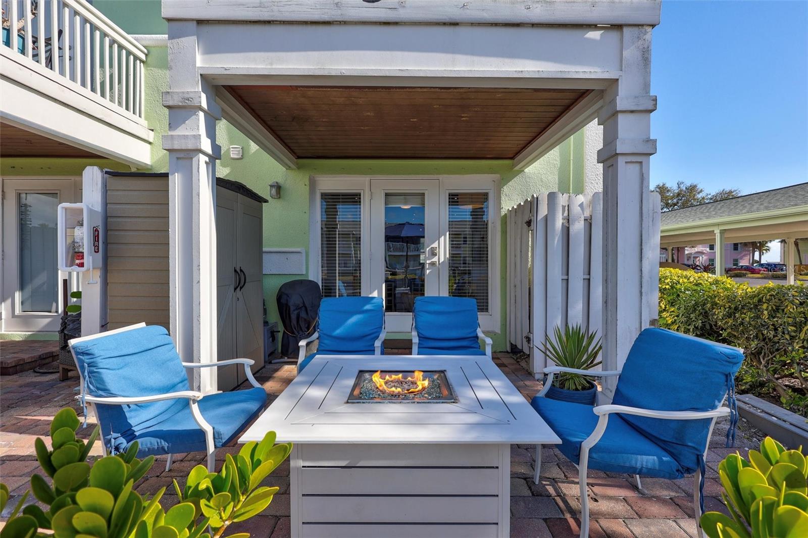 Image 23 of 52 For 4799 Coquina Key Drive Se