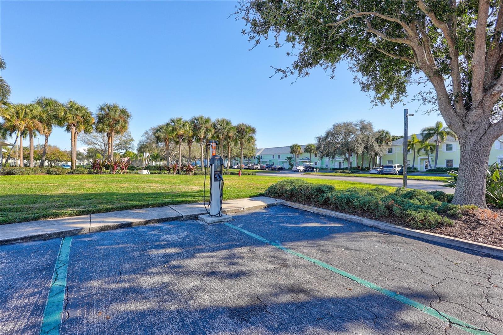 Image 29 of 52 For 4799 Coquina Key Drive Se