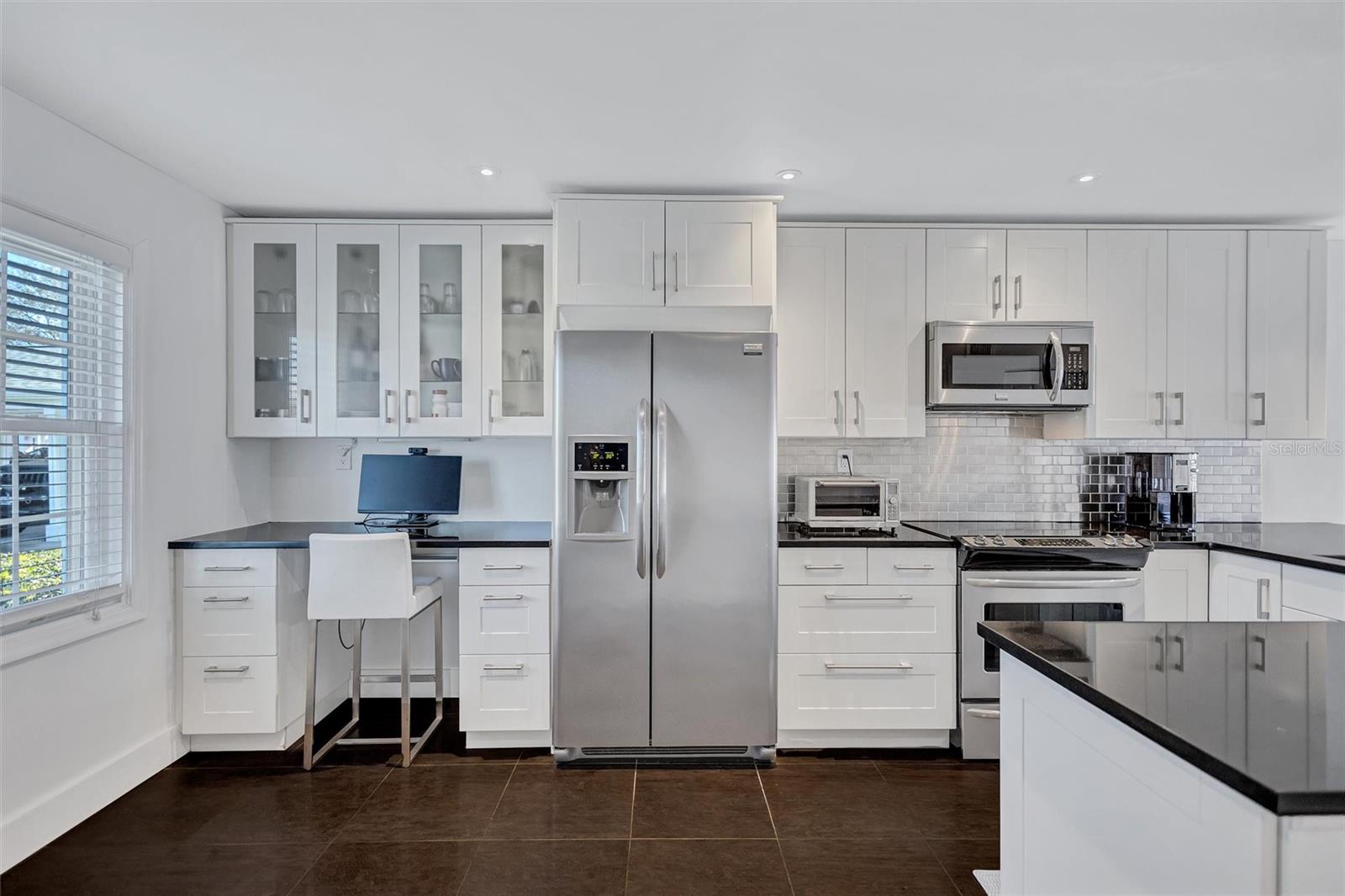 Image 4 of 52 For 4799 Coquina Key Drive Se