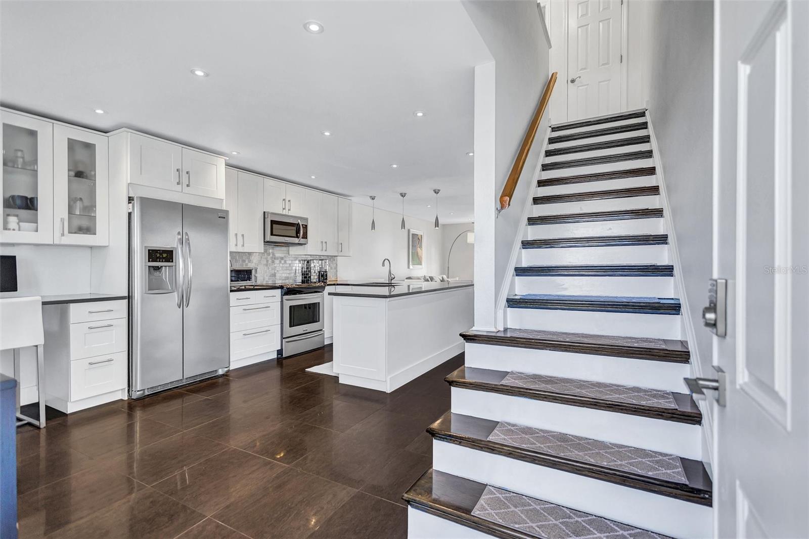 Image 8 of 52 For 4799 Coquina Key Drive Se