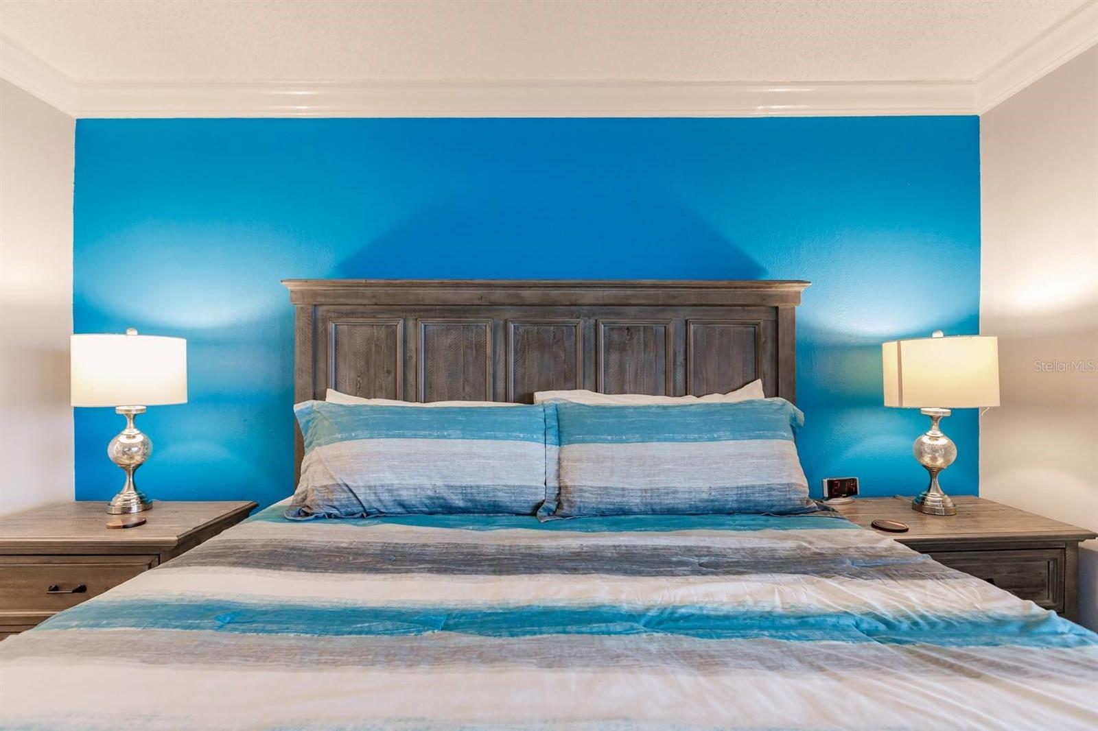 Image 16 of 32 For 1055 Peppertree Drive 805aa