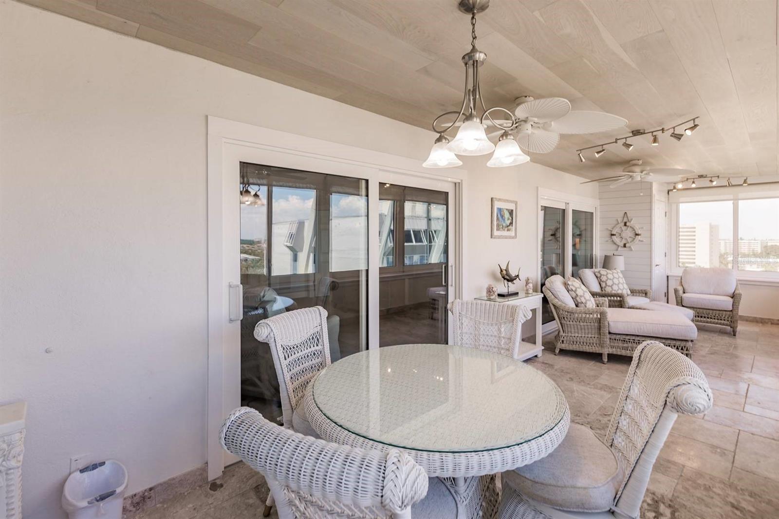 Image 25 of 32 For 1055 Peppertree Drive 805aa