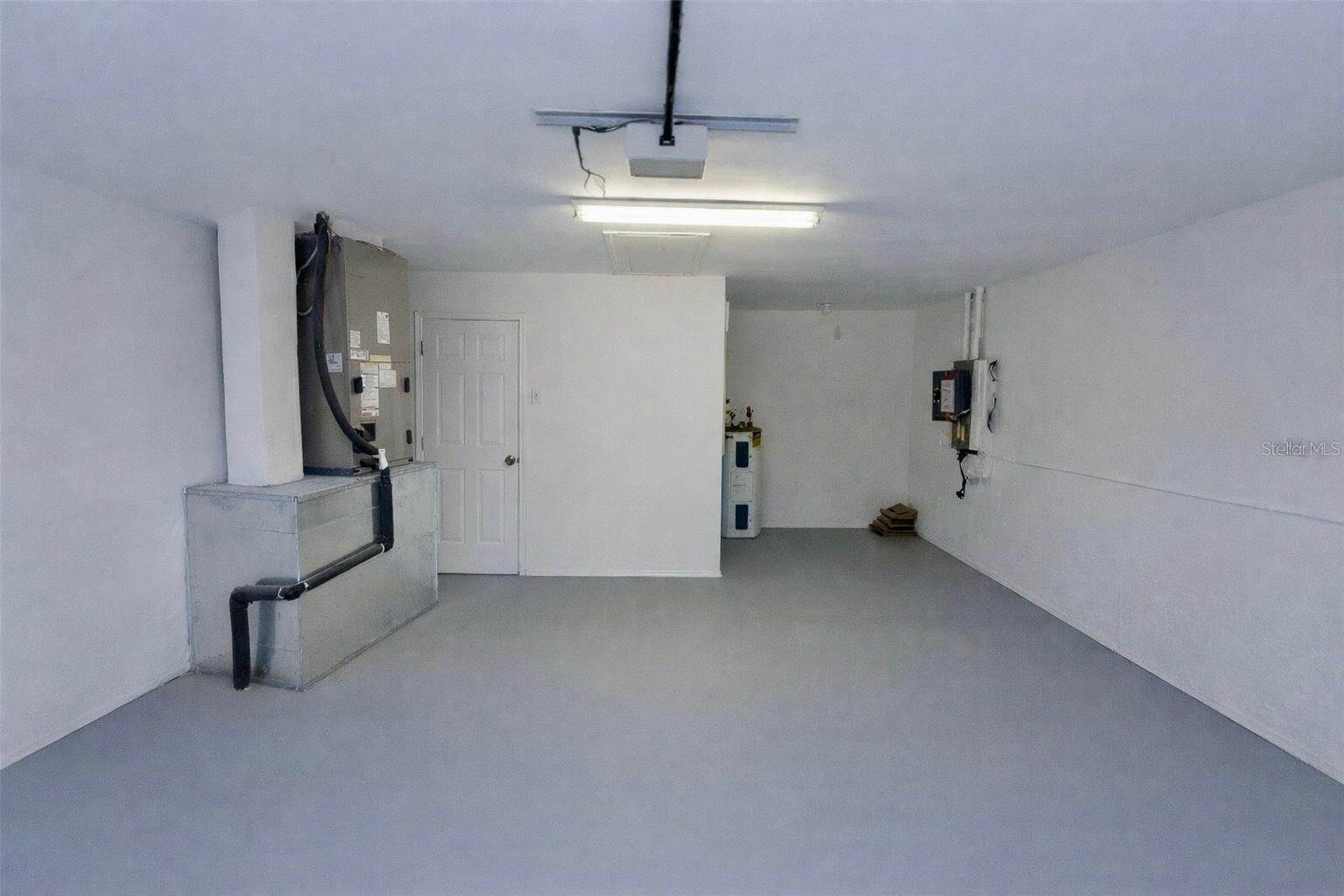 Image 11 of 12 For 8276 Short Way