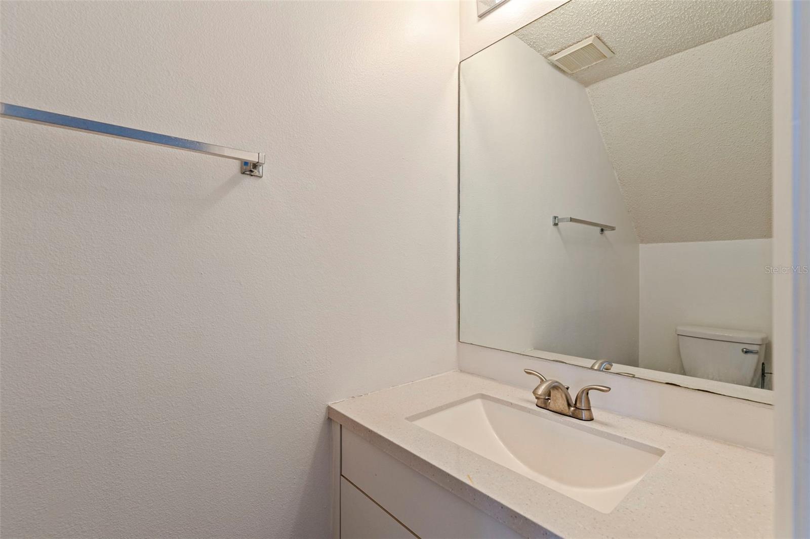 Image 12 of 24 For 12508 Castle Hill Drive