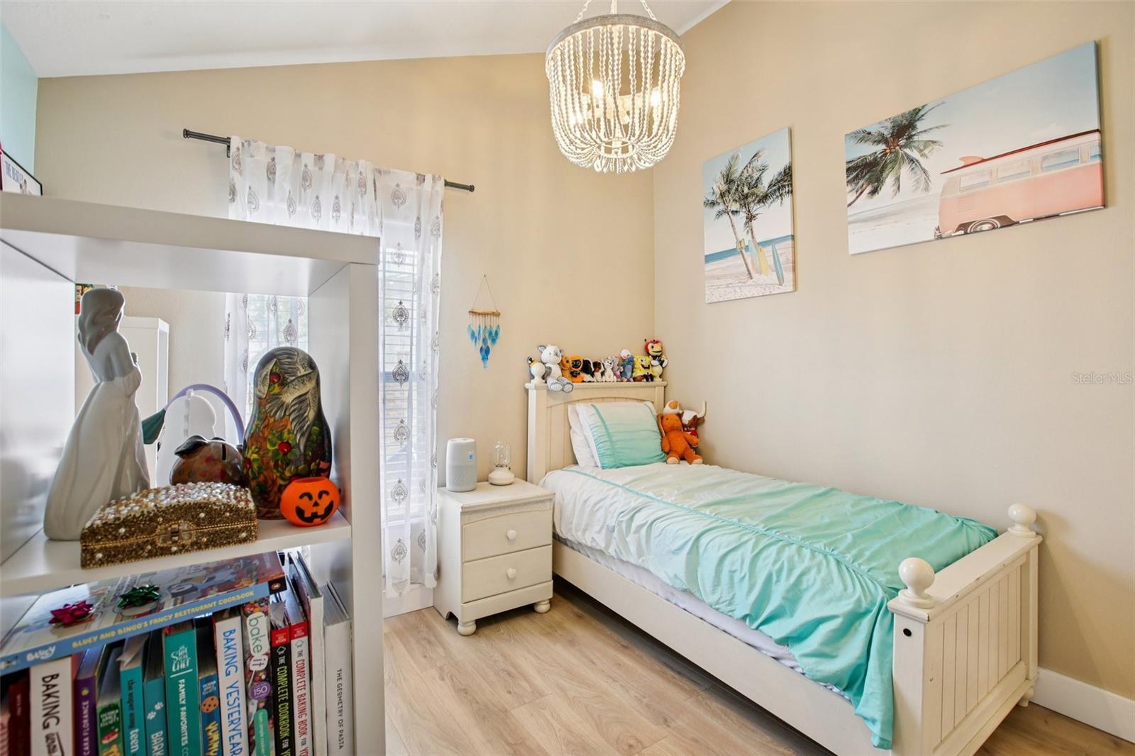 Image 32 of 54 For 10033 Tate Lane