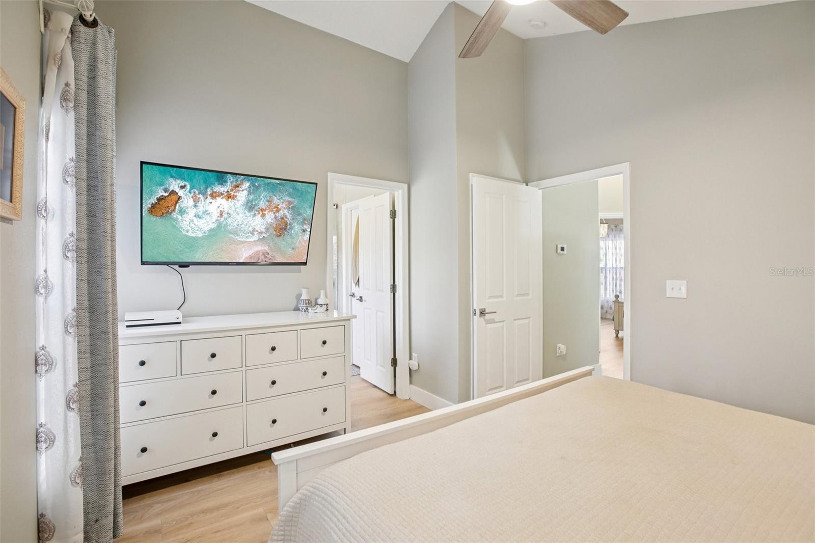 Image 36 of 54 For 10033 Tate Lane