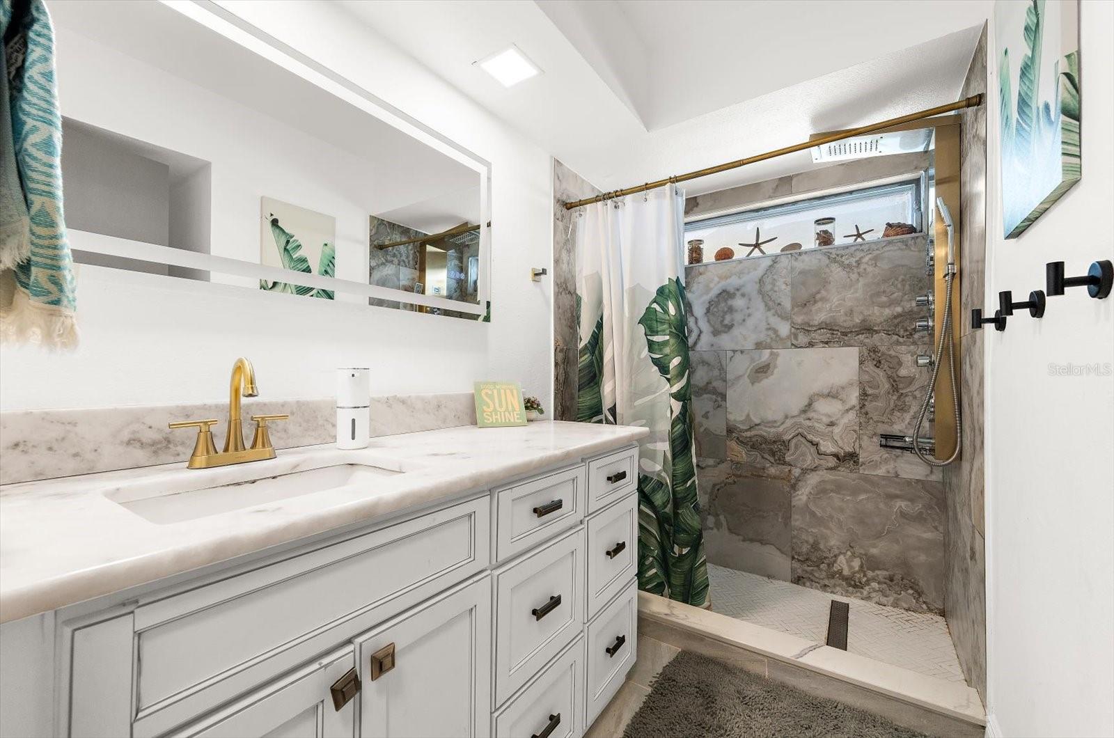 Image 15 of 63 For 1406 Southridge Drive