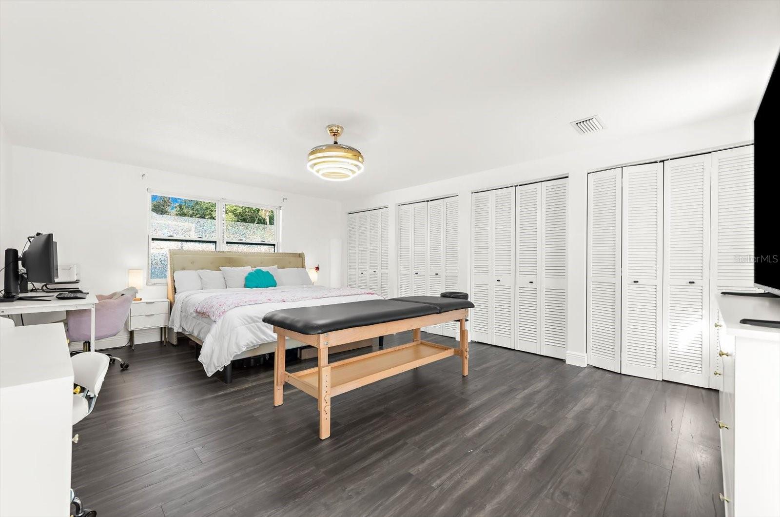 Image 38 of 63 For 1406 Southridge Drive