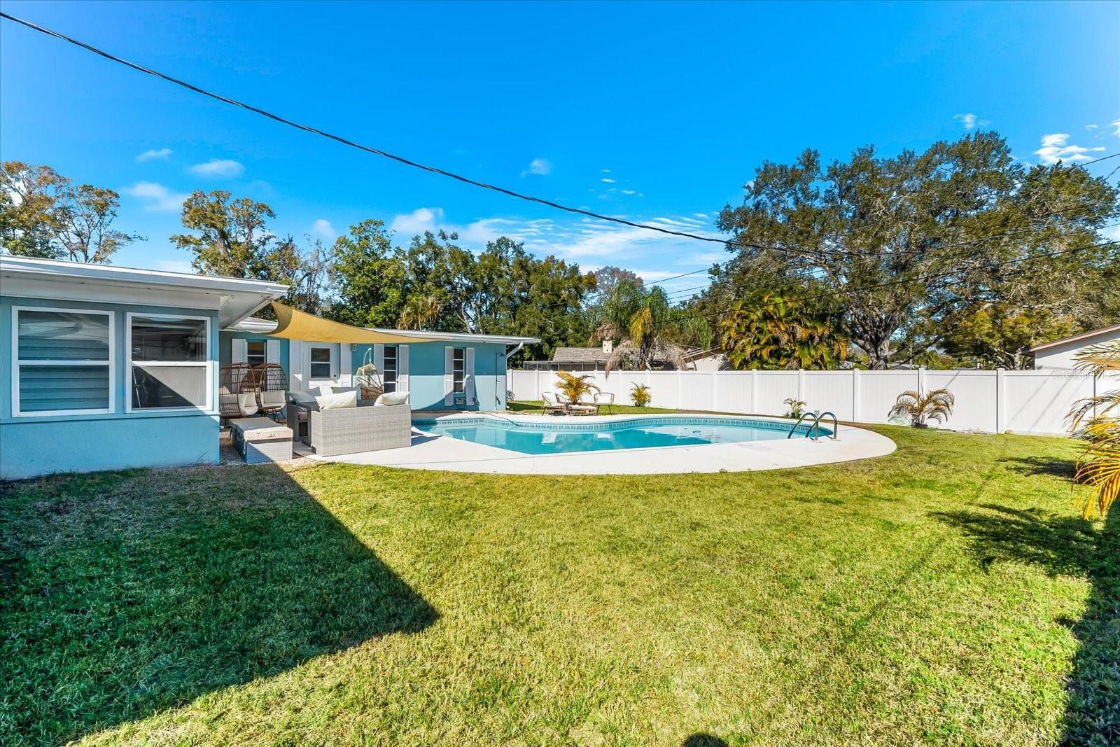 Image 40 of 63 For 1406 Southridge Drive