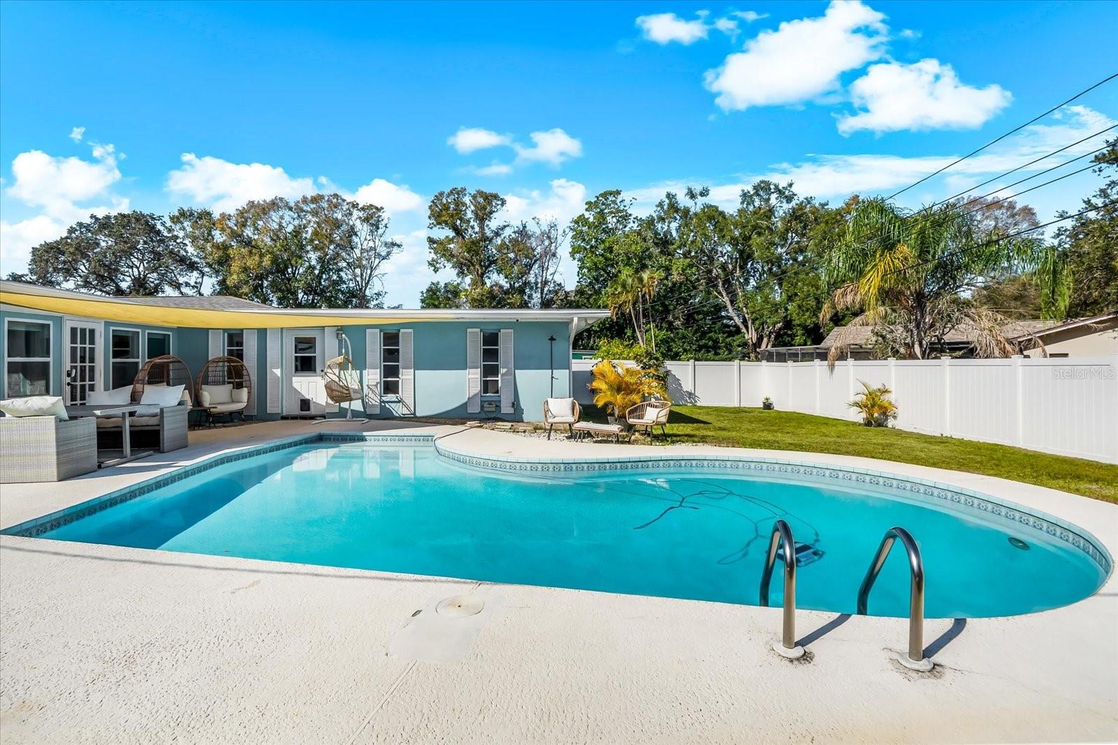 Image 42 of 63 For 1406 Southridge Drive