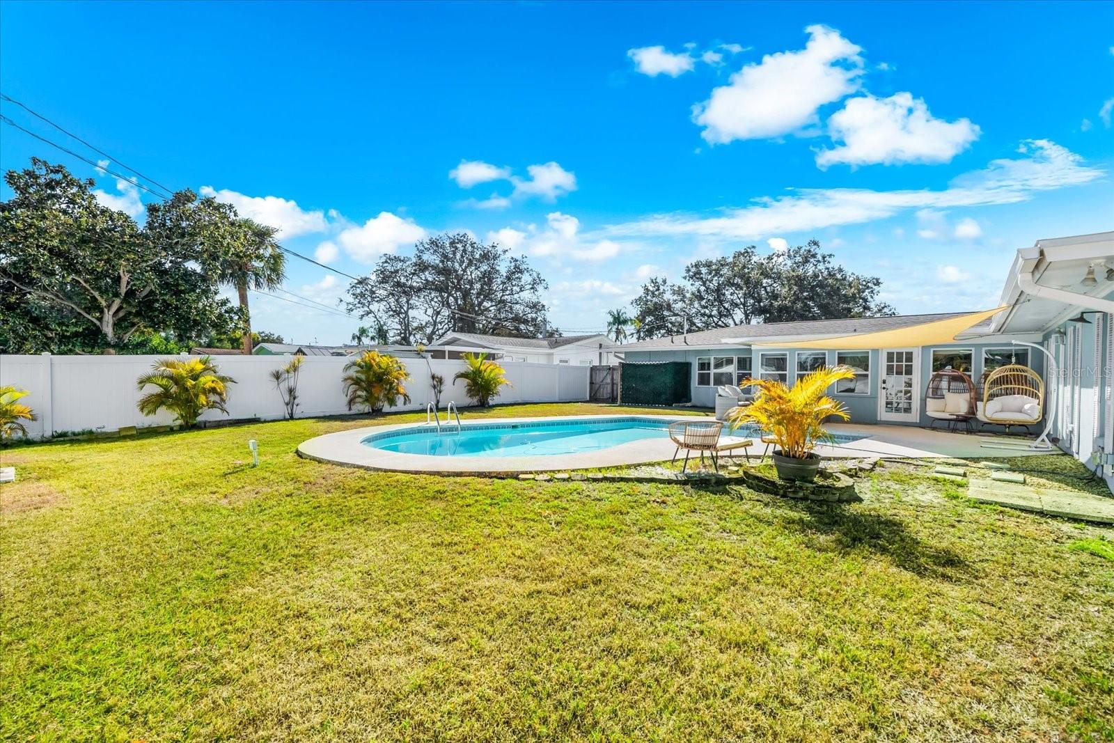 Image 49 of 63 For 1406 Southridge Drive