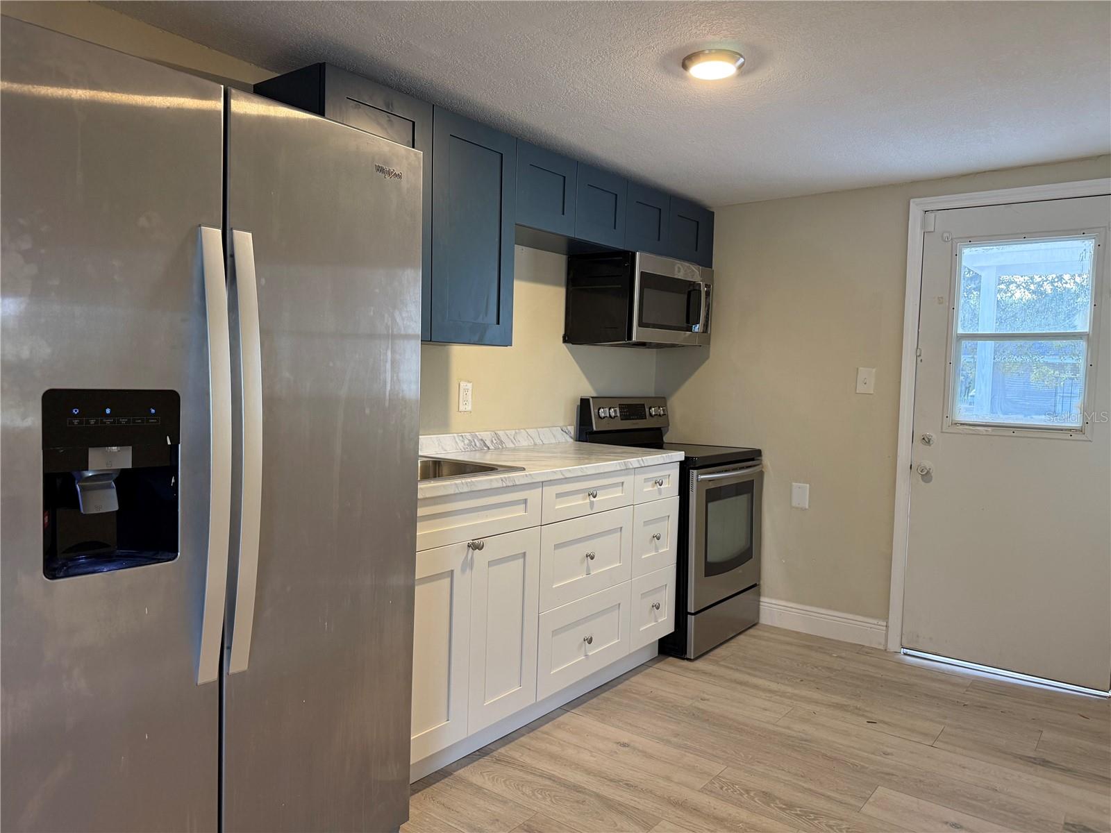 Image 7 of 20 For 9624 12th Street