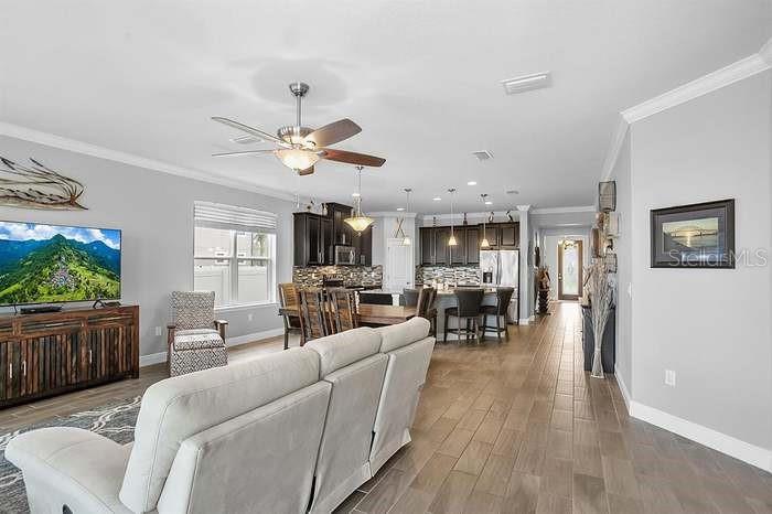 Image 9 of 41 For 19421 Long Lake Ranch Boulevard