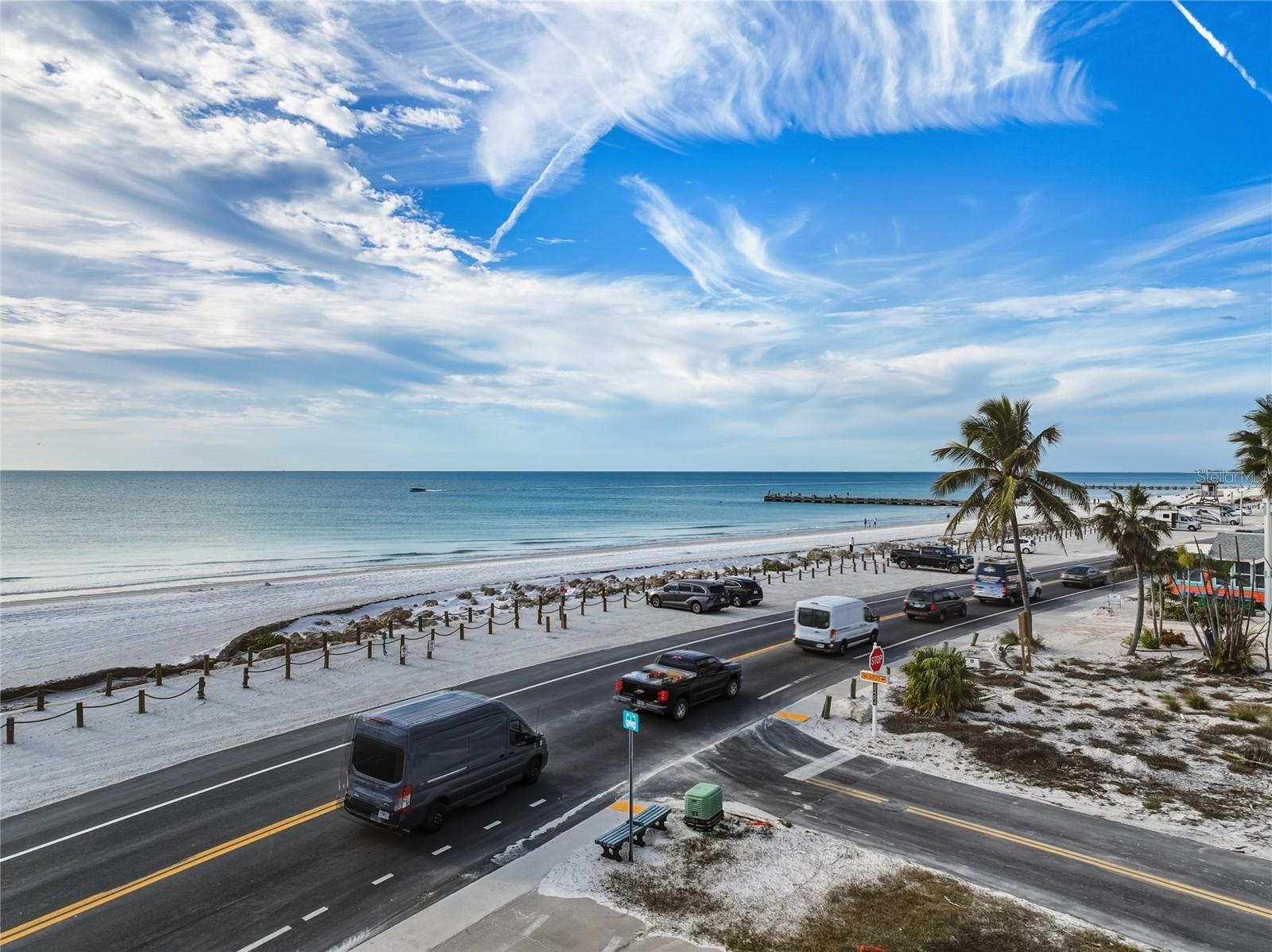 Image 16 of 27 For 1303 Gulf Drive S 2