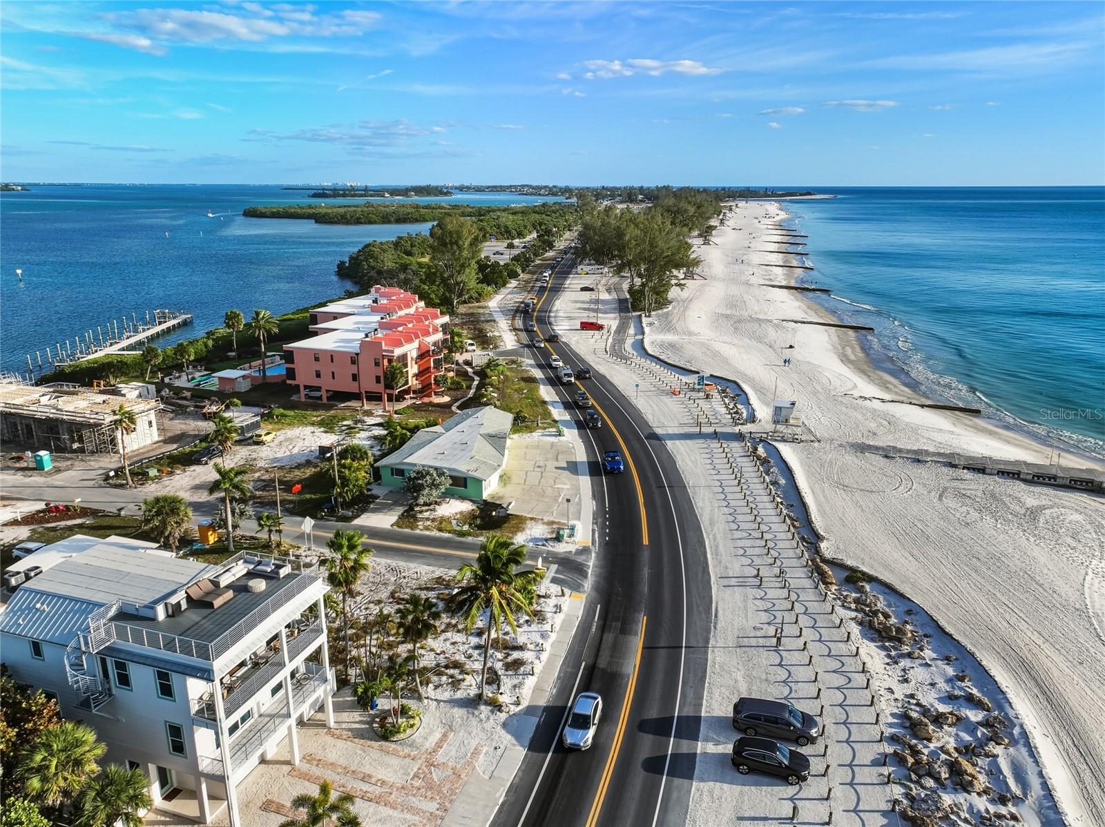 Image 25 of 27 For 1303 Gulf Drive S 2