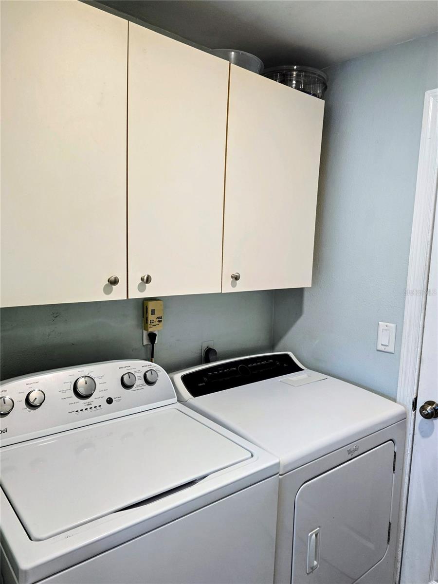 Image 11 of 16 For 742 Arthurs Court