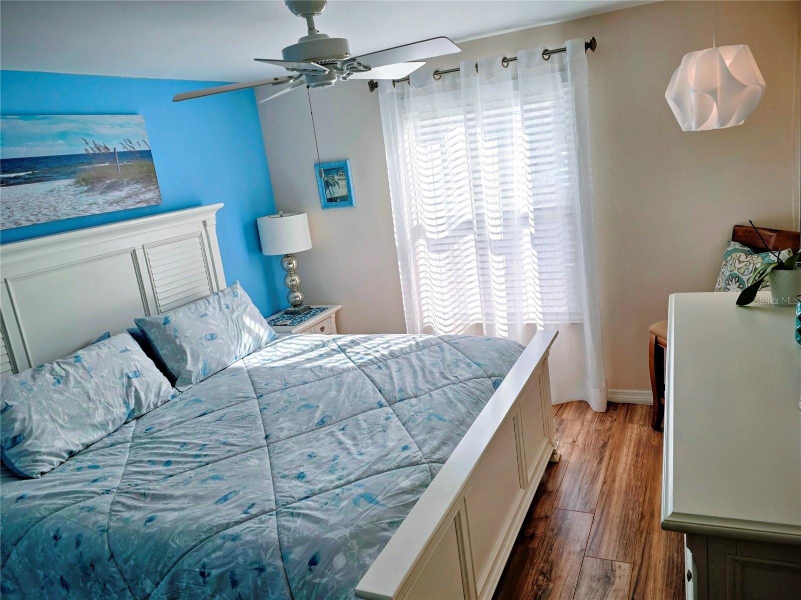 Image 6 of 16 For 742 Arthurs Court