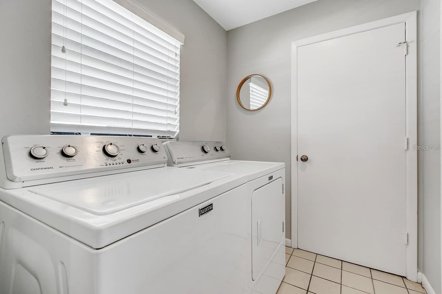 Listing photo id 17 for 1330 Peachfield Drive