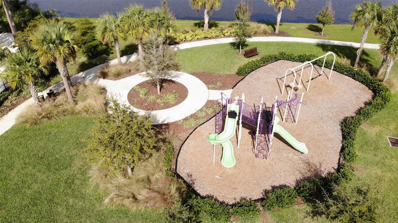 Image 15 of 32 For 6366 Mooring Line Circle