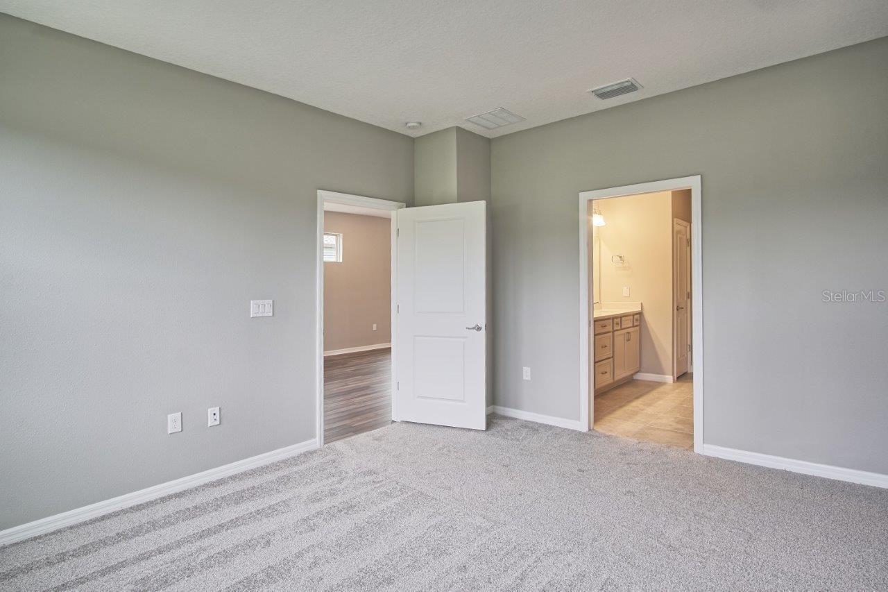 Image 5 of 32 For 6366 Mooring Line Circle