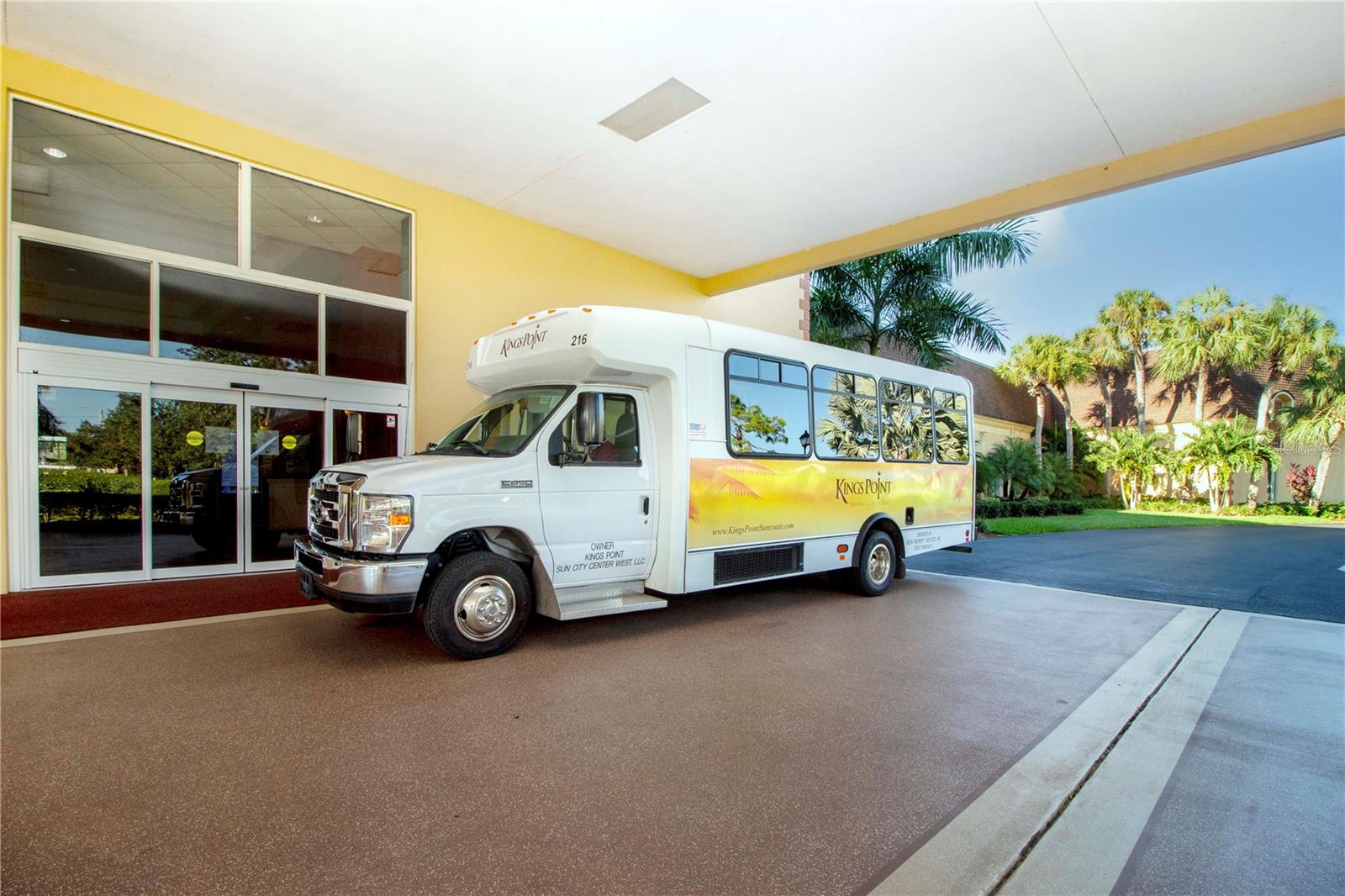 Image 44 of 63 For 1906 Canterbury Lane 20