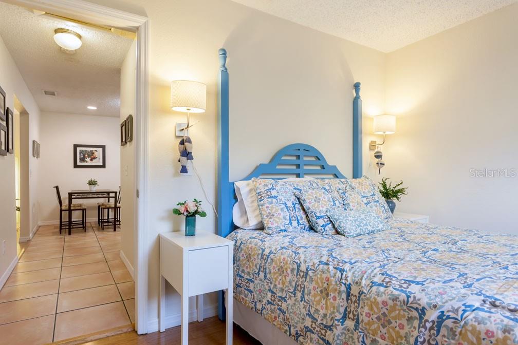 Image 16 of 21 For 213 Alfred Street