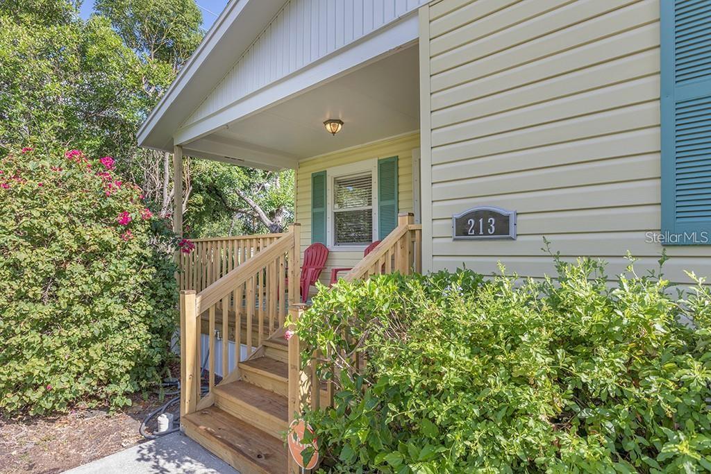 Image 2 of 21 For 213 Alfred Street