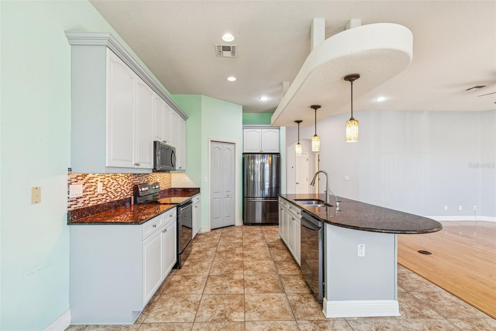 Image 11 of 80 For 1652 Citrine Trail