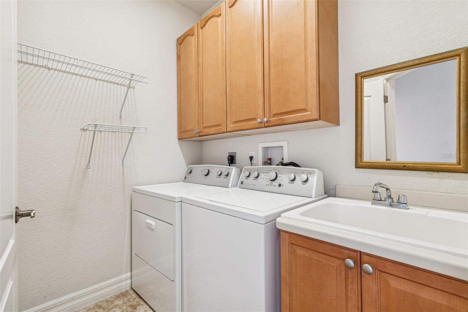 Image 32 of 80 For 1652 Citrine Trail