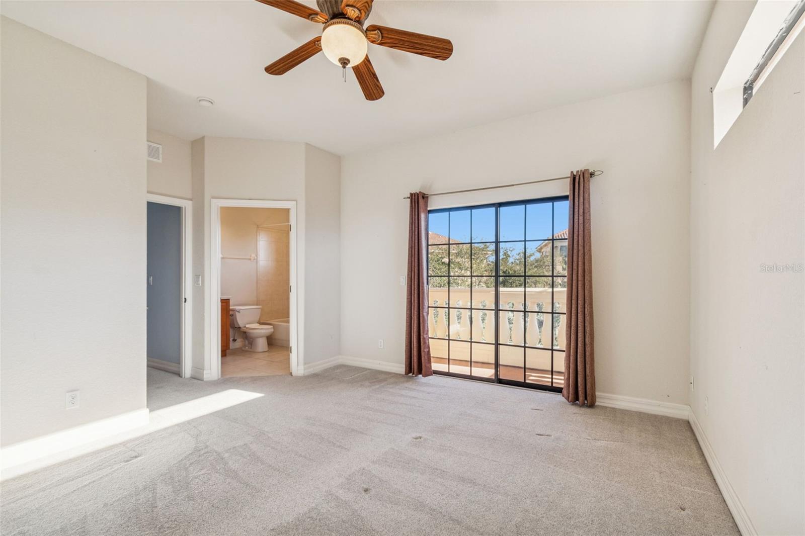 Image 47 of 80 For 1652 Citrine Trail