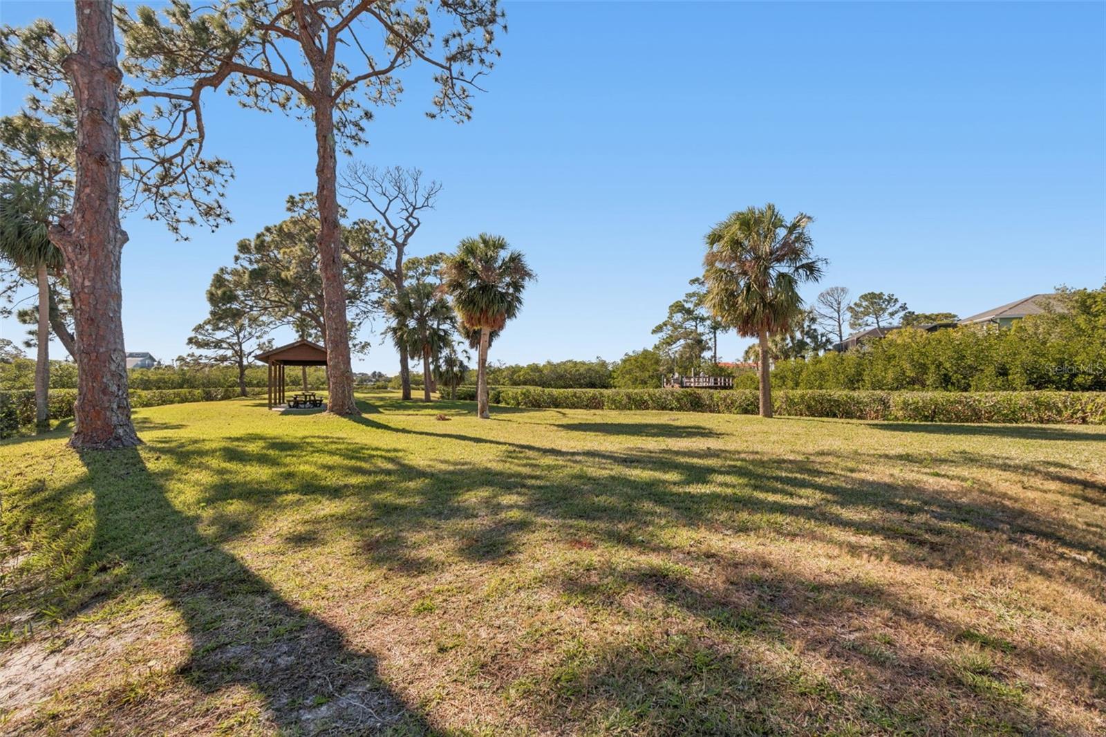 Image 73 of 80 For 1652 Citrine Trail