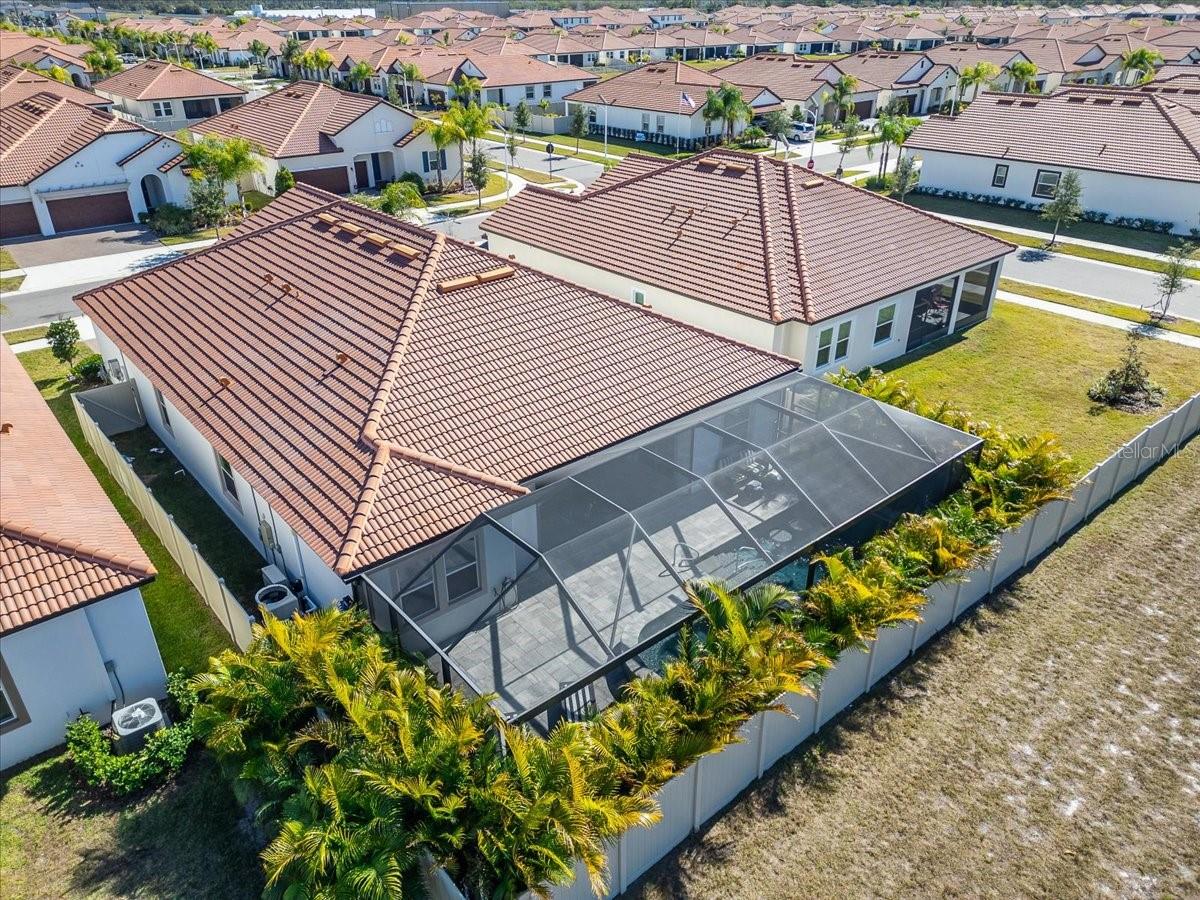 Listing photo id 22 for 17173 Scuba Crest Street