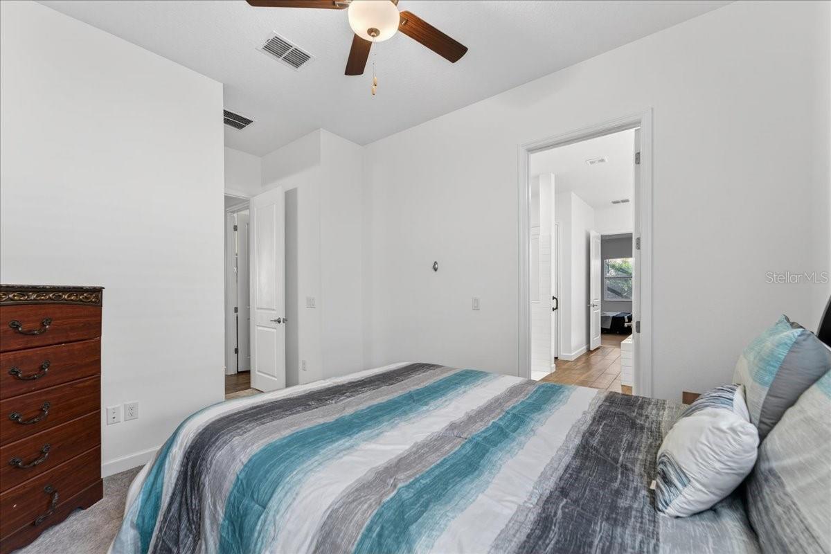 Listing photo id 35 for 17173 Scuba Crest Street